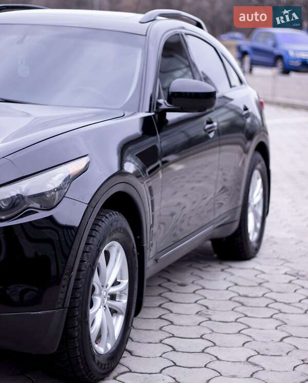 Внедорожник / Кроссовер Infiniti FX 35 2011 в Днепре