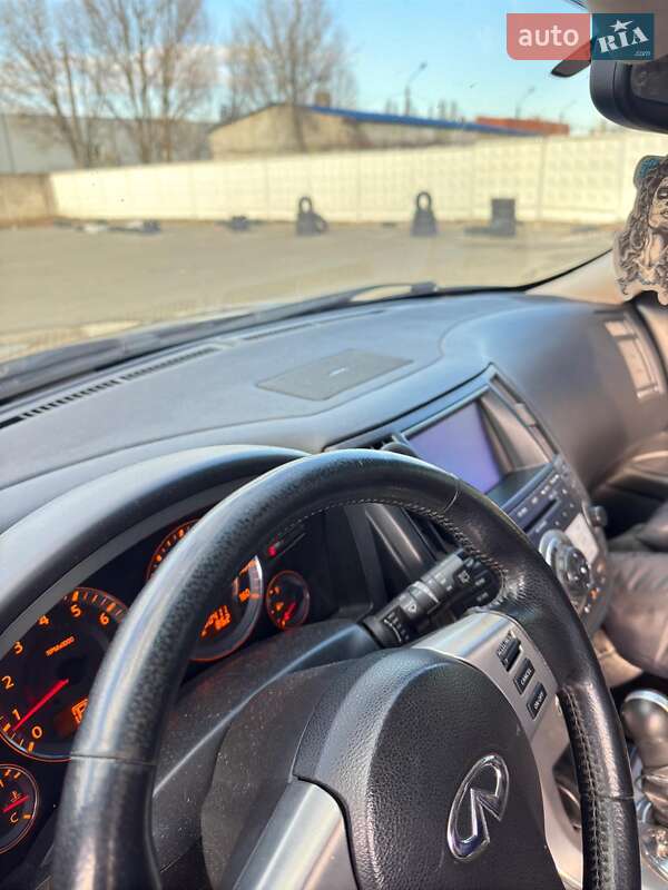 Позашляховик / Кросовер Infiniti FX 35 2007 в Миколаєві