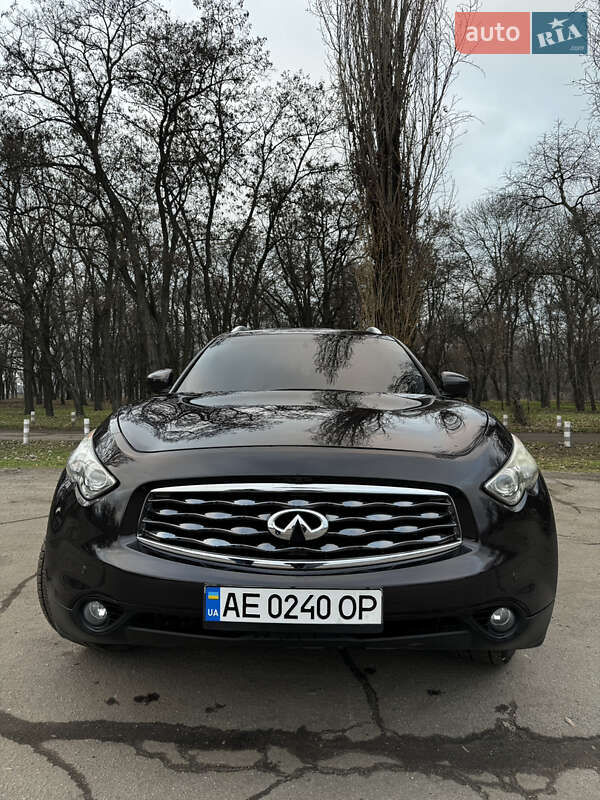 Позашляховик / Кросовер Infiniti FX 35 2011 в Павлограді