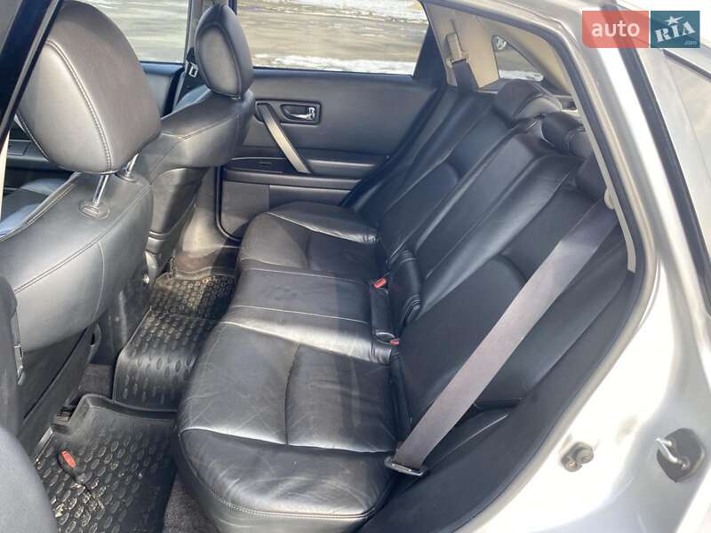 Infiniti FX 35 2006