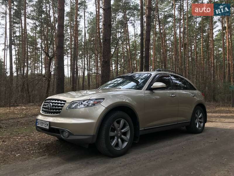 Позашляховик / Кросовер Infiniti FX 35 2003 в Фастові