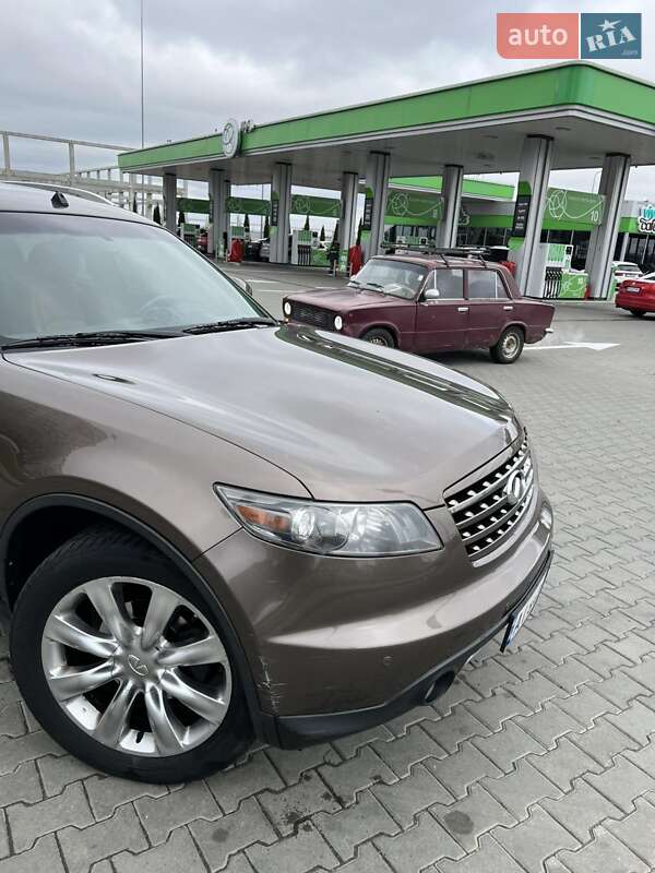 Позашляховик / Кросовер Infiniti FX 35 2007 в Києві