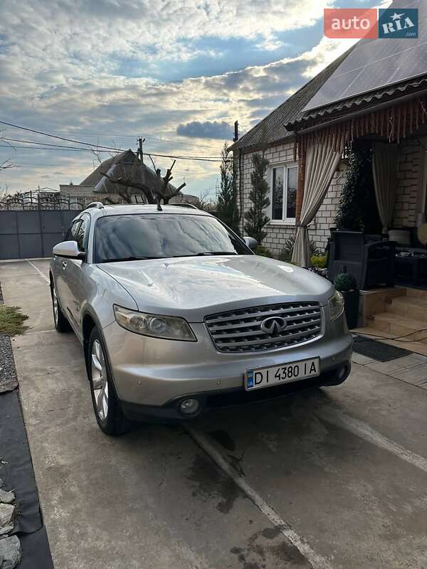Infiniti FX 35 2002