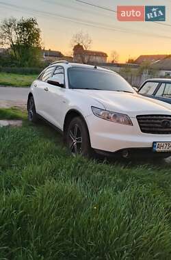 Внедорожник / Кроссовер Infiniti FX 35 2004 в Ракитном