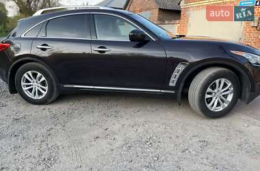 Позашляховик / Кросовер Infiniti FX 35 2012 в 