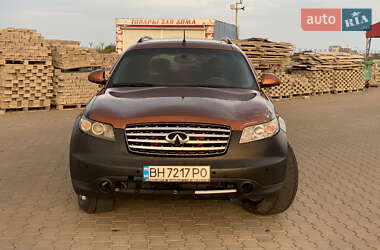 Внедорожник / Кроссовер Infiniti FX 35 2003 в 