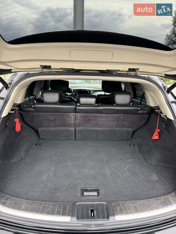 Внедорожник / Кроссовер Infiniti FX 35 2012 в Киеве