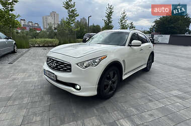 Внедорожник / Кроссовер Infiniti FX 35 2008 в 