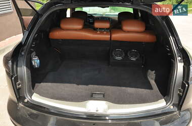 Внедорожник / Кроссовер Infiniti FX 35 2005 в 