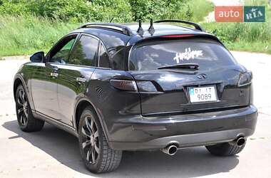 Внедорожник / Кроссовер Infiniti FX 35 2005 в 
