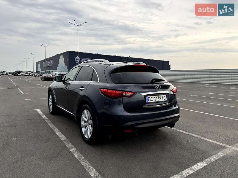 Внедорожник / Кроссовер Infiniti FX 35 2011 в Львове фото 8 Внедорожник / Кроссовер Infiniti FX 35 2011 в Львове