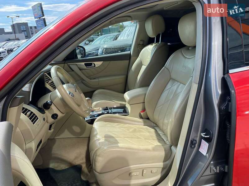 Позашляховик / Кросовер Infiniti FX 35 2009 в Львові