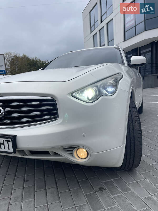 Позашляховик / Кросовер Infiniti FX 35 2008 в Житомирі