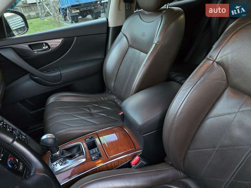 Позашляховик / Кросовер Infiniti FX 35 2008 в Харкові