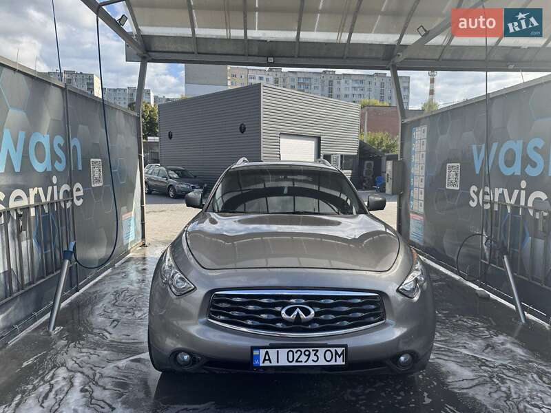 Внедорожник / Кроссовер Infiniti FX 35 2008 в Фастове