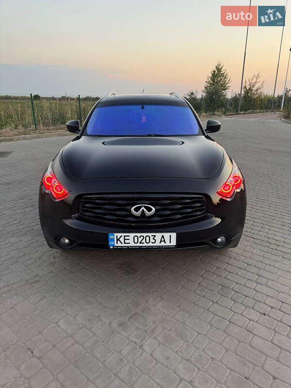 Позашляховик / Кросовер Infiniti FX 35 2008 в Новомосковську