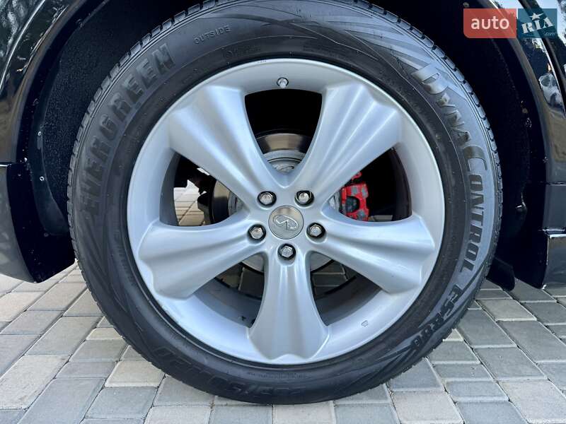 Позашляховик / Кросовер Infiniti FX 35 2008 в Одесі