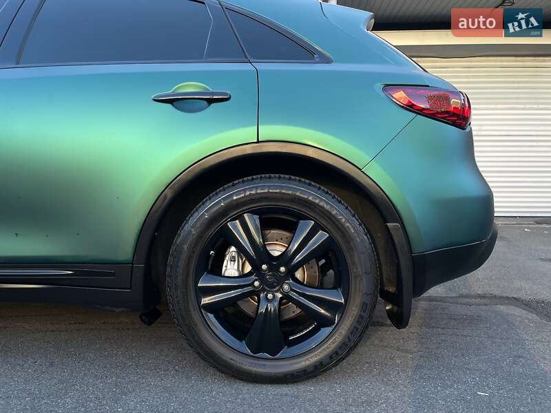 Внедорожник / Кроссовер Infiniti FX 35 2008 в Киеве
