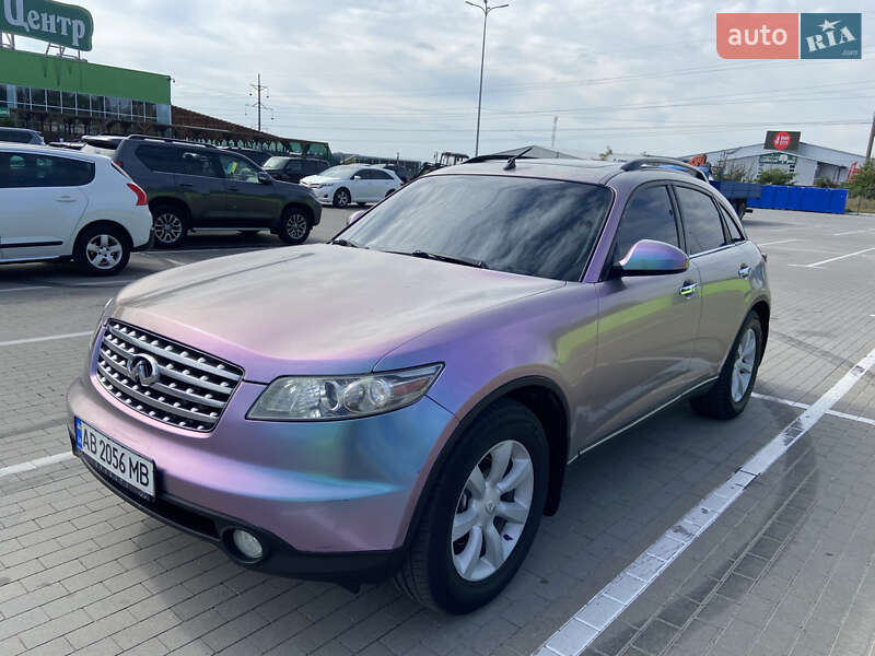 Infiniti FX 35 2004