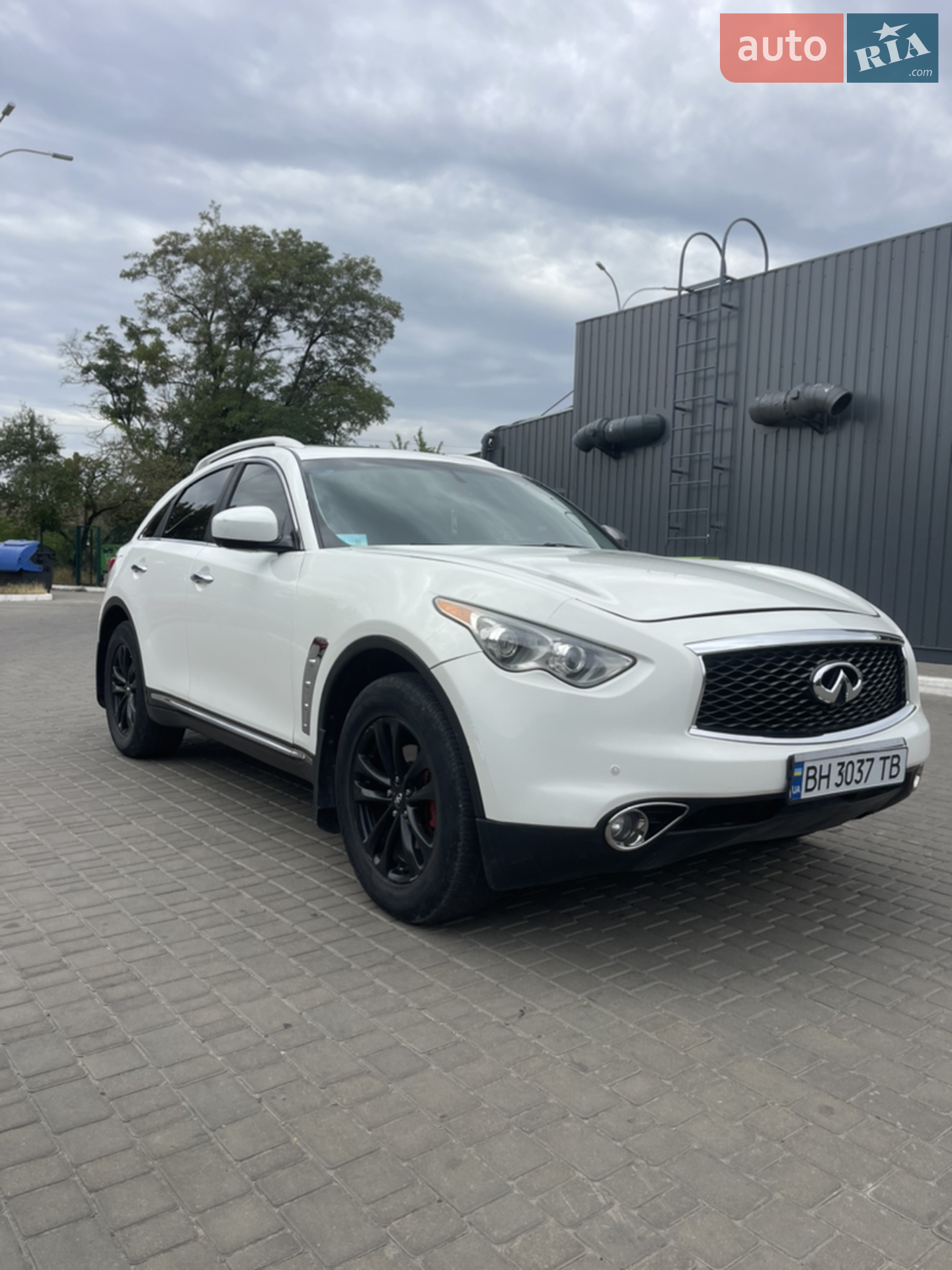 2011 Infiniti FX - мініатюра 7