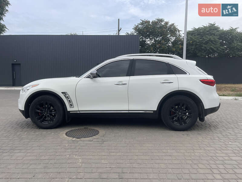 Позашляховик / Кросовер Infiniti FX 35 2011 в Одесі