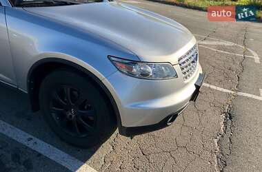 Внедорожник / Кроссовер Infiniti FX 35 2005 в 