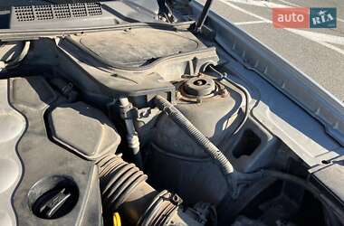 Внедорожник / Кроссовер Infiniti FX 35 2005 в 