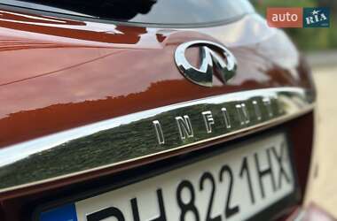 Внедорожник / Кроссовер Infiniti FX 35 2007 в 