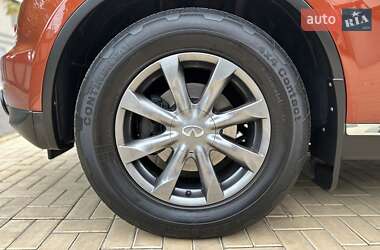 Внедорожник / Кроссовер Infiniti FX 35 2007 в 