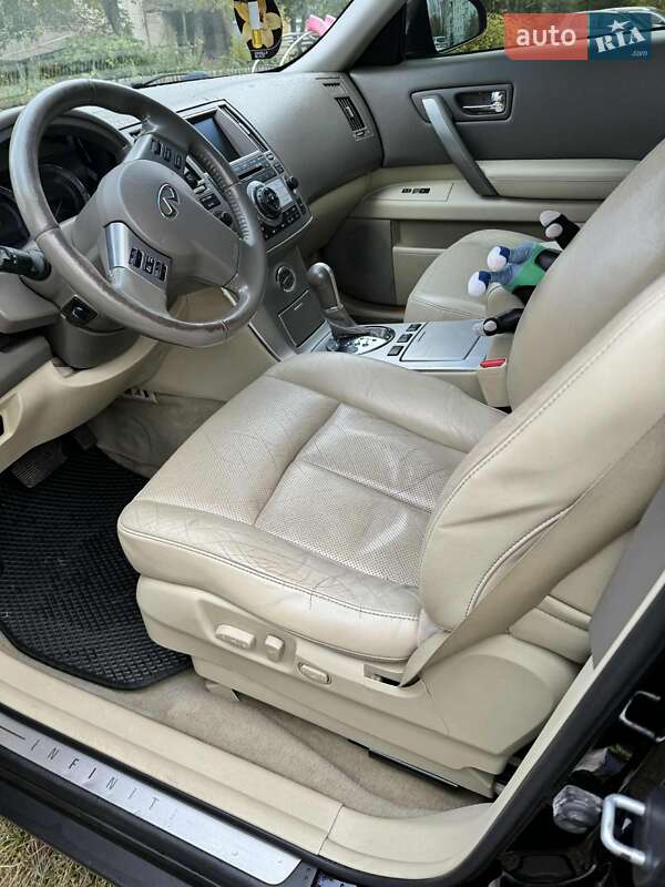 Внедорожник / Кроссовер Infiniti FX 35 2007 в Ямполе фото 10 Внедорожник / Кроссовер Infiniti FX 35 2007 в Ямполе