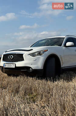 Позашляховик / Кросовер Infiniti FX 35 2010 в Рівному