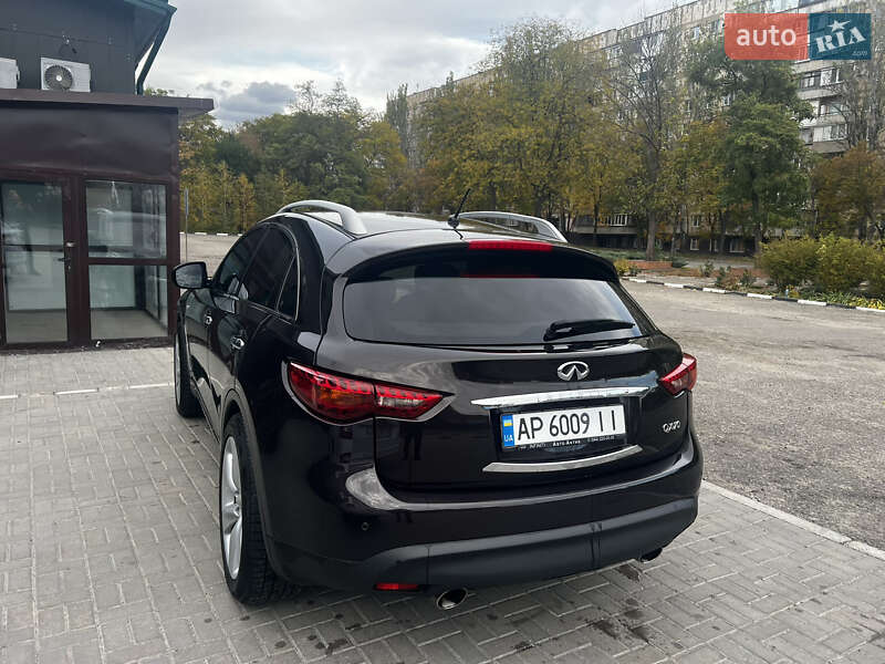 Внедорожник / Кроссовер Infiniti FX 35 2009 в Запорожье