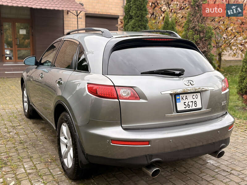 Позашляховик / Кросовер Infiniti FX 35 2004 в Чернігові