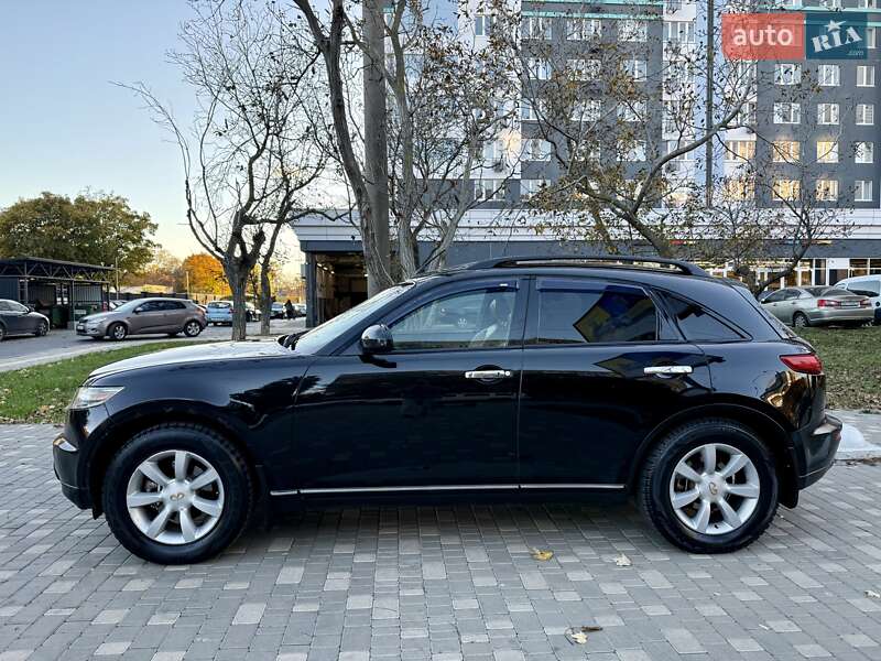 Внедорожник / Кроссовер Infiniti FX 35 2004 в Одессе