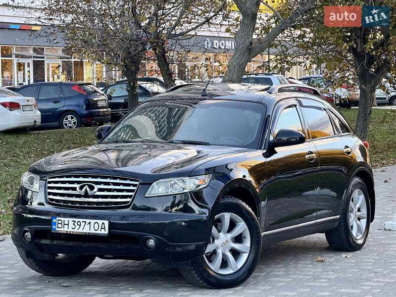 Внедорожник / Кроссовер Infiniti FX 35 2004 в Одессе