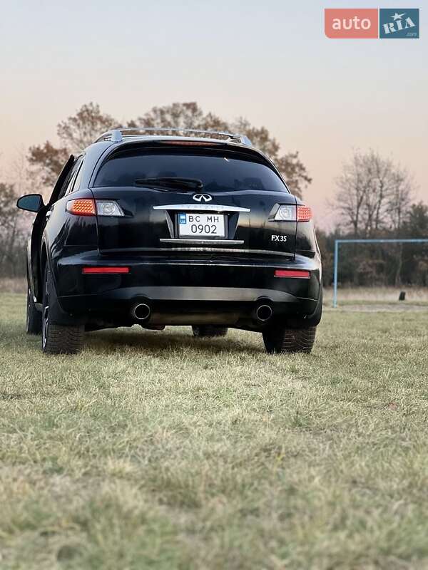 Позашляховик / Кросовер Infiniti FX 35 2007 в Львові