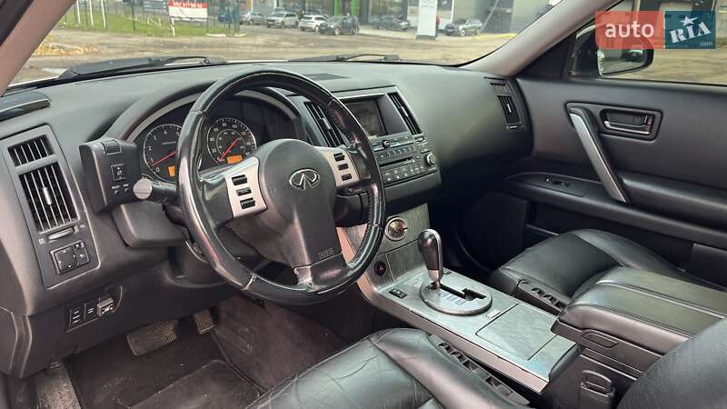 Внедорожник / Кроссовер Infiniti FX 35 2004 в Николаеве