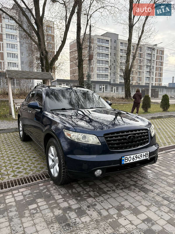 Внедорожник / Кроссовер Infiniti FX 35 2005 в Тернополе