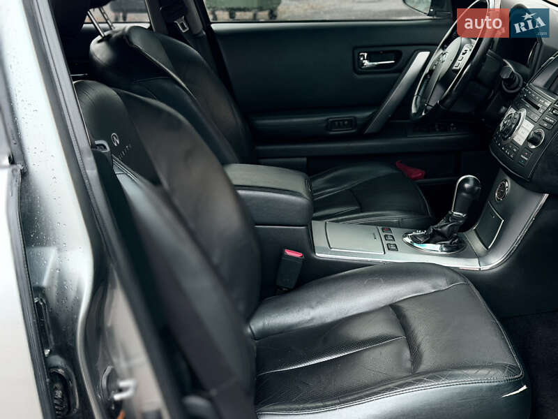 Внедорожник / Кроссовер Infiniti FX 35 2007 в Тернополе фото 19 Внедорожник / Кроссовер Infiniti FX 35 2007 в Тернополе