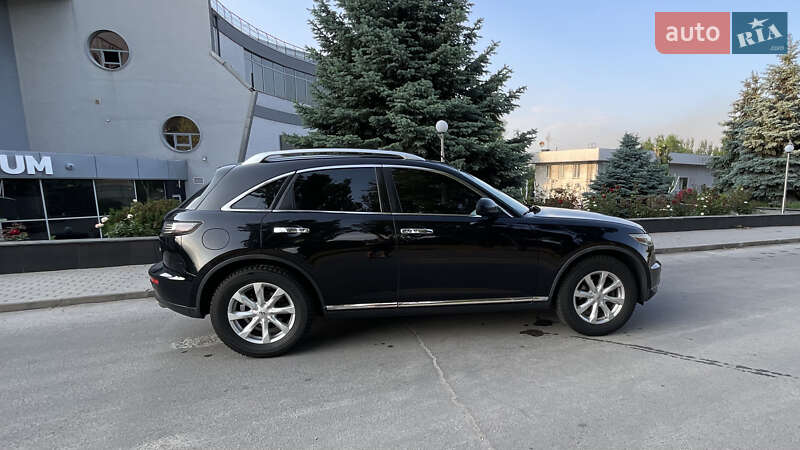 Внедорожник / Кроссовер Infiniti FX 35 2006 в Запорожье