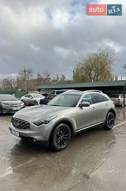 Позашляховик / Кросовер Infiniti FX 35 2011 в Теофіполі