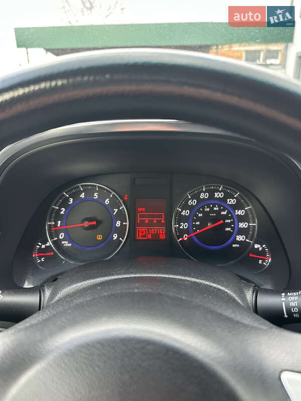 Внедорожник / Кроссовер Infiniti FX 35 2011 в Теофиполе