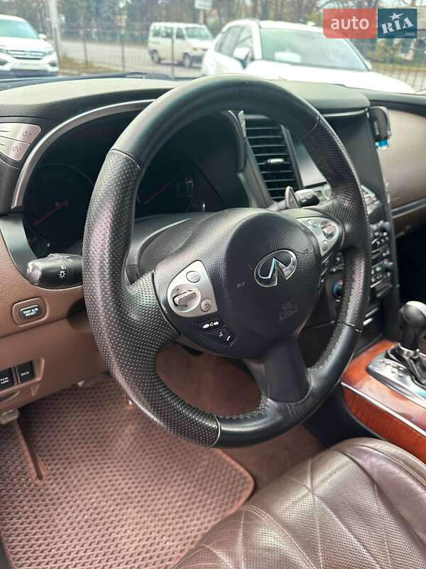 Позашляховик / Кросовер Infiniti FX 35 2008 в Полтаві