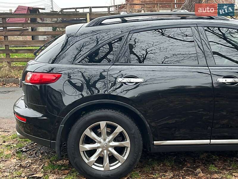 Позашляховик / Кросовер Infiniti FX 35 2007 в Києві