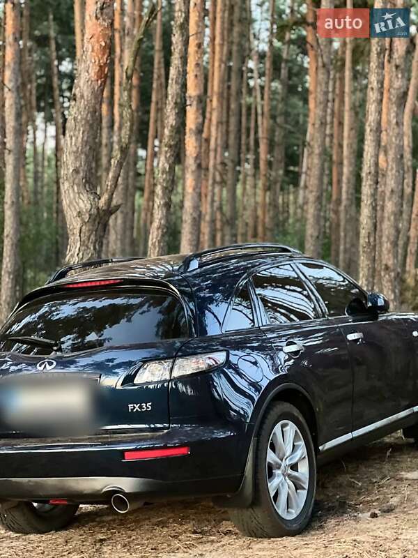 Внедорожник / Кроссовер Infiniti FX 35 2007 в Переяславе
