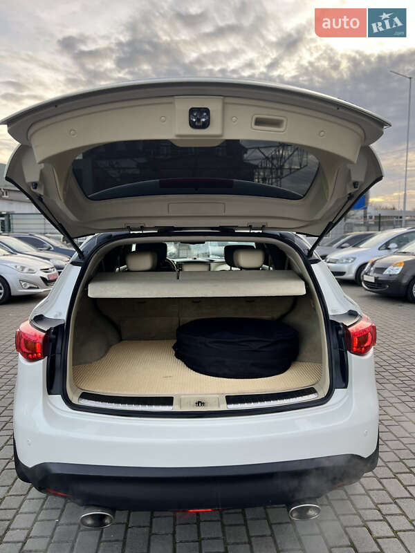 Внедорожник / Кроссовер Infiniti FX 35 2008 в Хмельницком фото 13 Внедорожник / Кроссовер Infiniti FX 35 2008 в Хмельницком