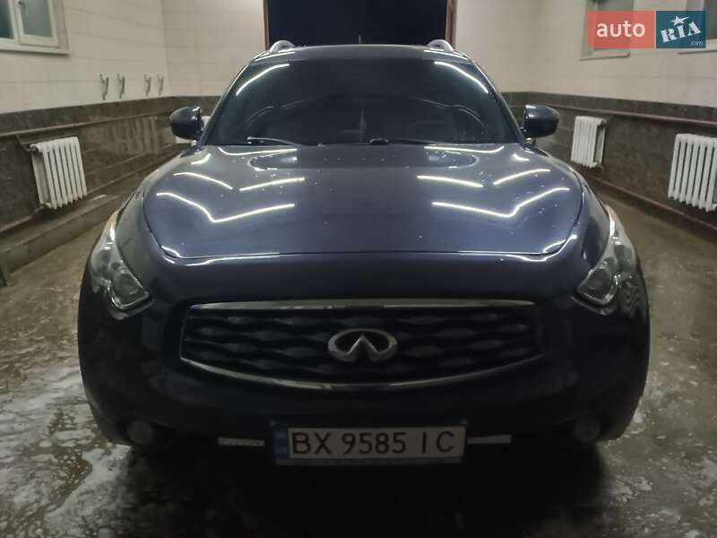 Внедорожник / Кроссовер Infiniti FX 35 2010 в Каменец-Подольском фото 15 Внедорожник / Кроссовер Infiniti FX 35 2010 в Каменец-Подольском