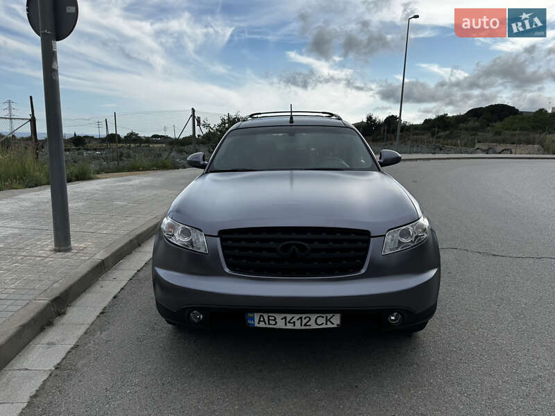 Infiniti FX 35 2005 Infiniti FX 35 2005