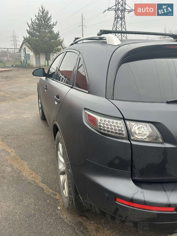 Внедорожник / Кроссовер Infiniti FX 35 2007 в Первомайске