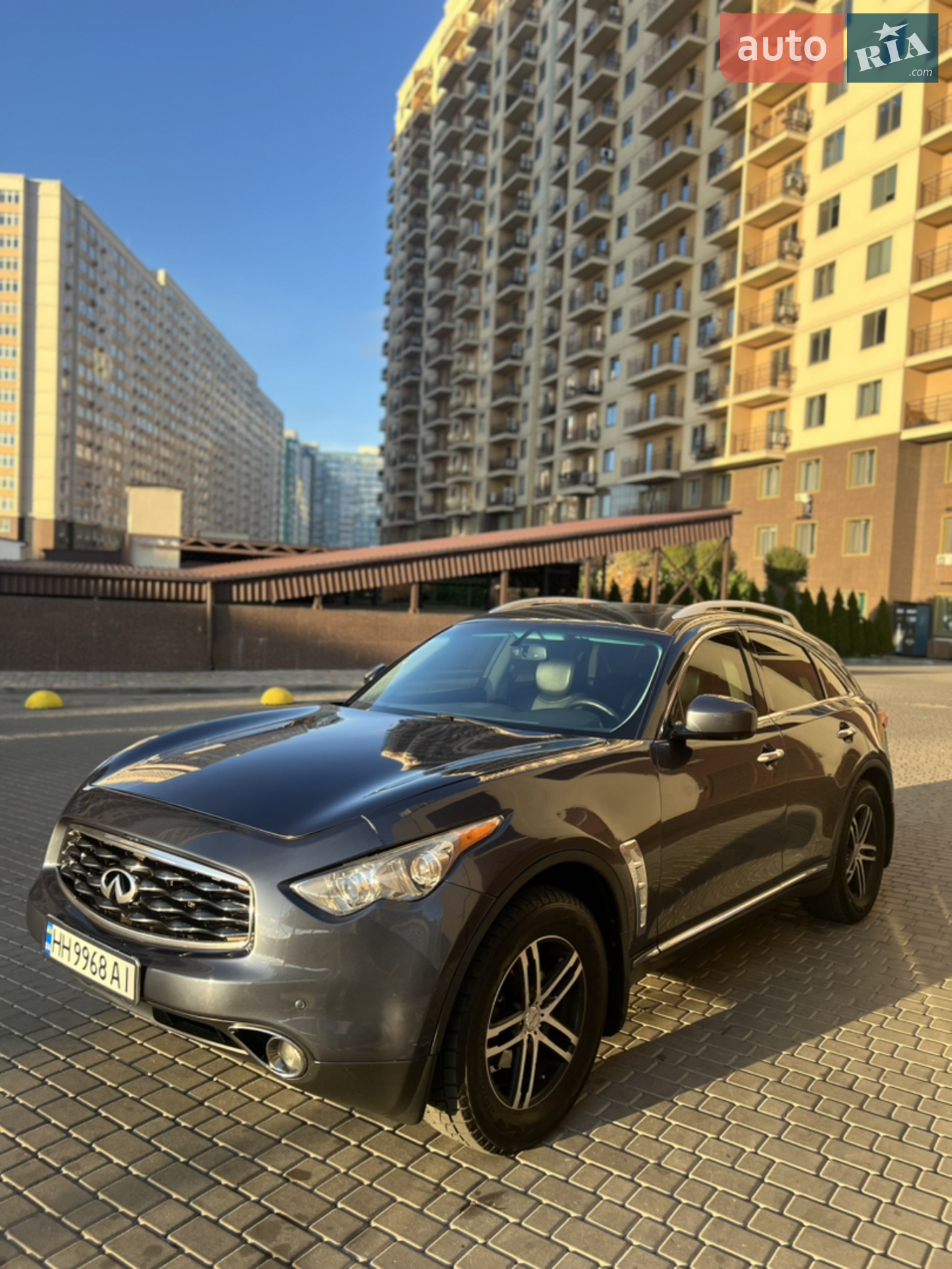2011 Infiniti FX - мініатюра 3